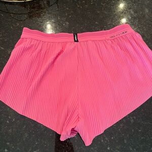 Women’s Nike Aeroswoft shorts